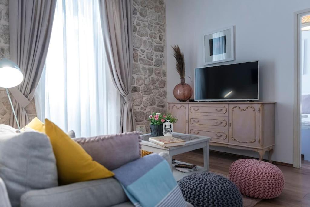 דוברובניק Flora-Heartbeat Old City Three Bedrooms Apartment מראה חיצוני תמונה