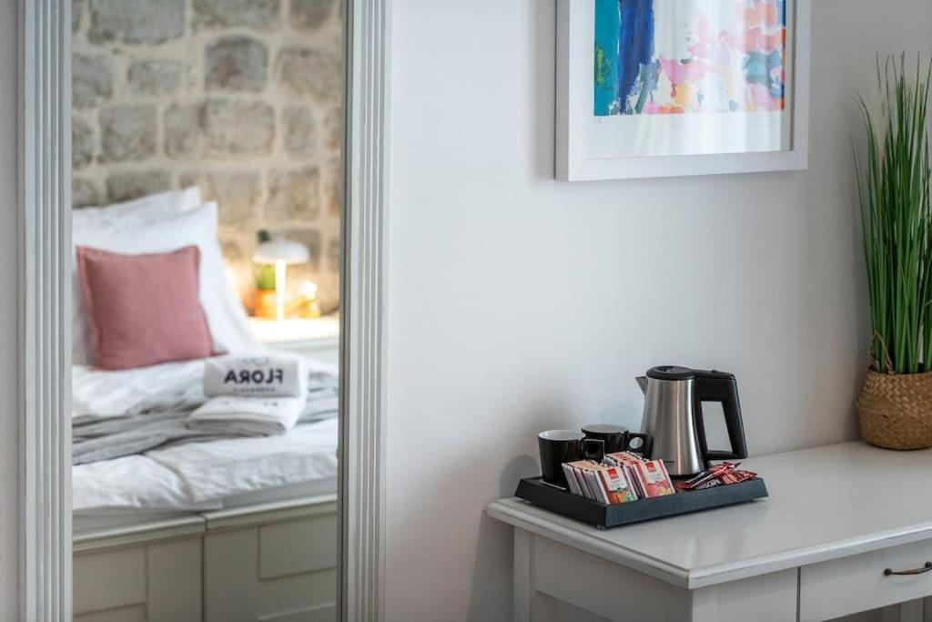 דוברובניק Flora-Heartbeat Old City Three Bedrooms Apartment מראה חיצוני תמונה