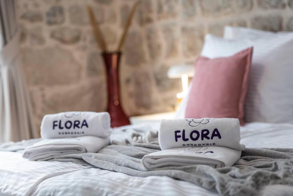 דוברובניק Flora-Heartbeat Old City Three Bedrooms Apartment מראה חיצוני תמונה