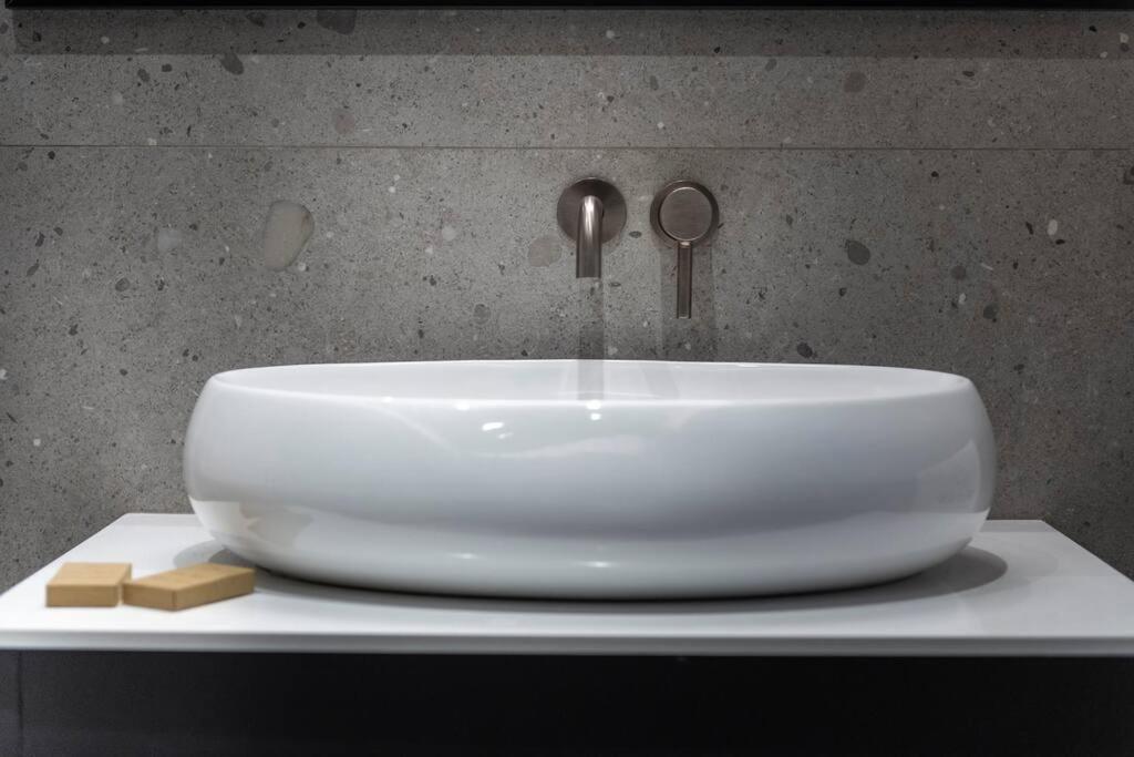 דוברובניק Flora-Heartbeat Old City Three Bedrooms Apartment מראה חיצוני תמונה