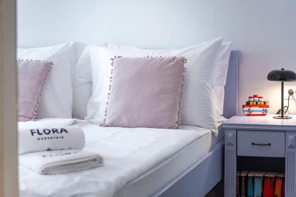 דוברובניק Flora-Heartbeat Old City Three Bedrooms Apartment מראה חיצוני תמונה
